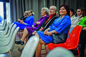 Kõrgkooli auliikmed vasakult: Heldi Vatman, Tiina Kukkes ja Zinaida Läänelaid.