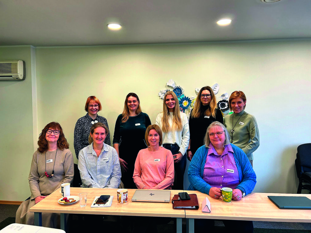 Eesti Sotsiaaltöö Assotsiatsiooni II mentorluskoolituse osalejad. Fotod: Erakogu